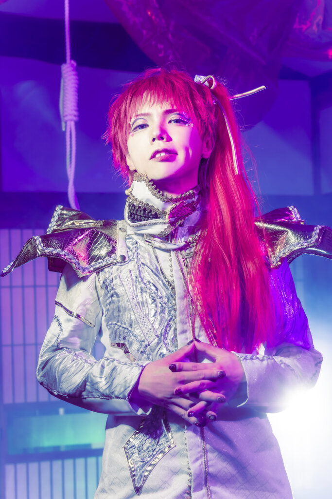 グラビティ 宏祐 (ds) 　